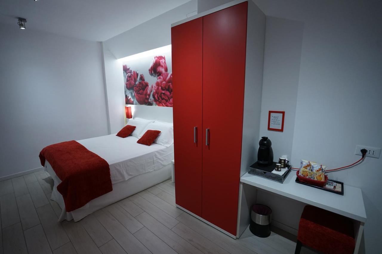 Duca'S House Hotel Roma Exterior foto