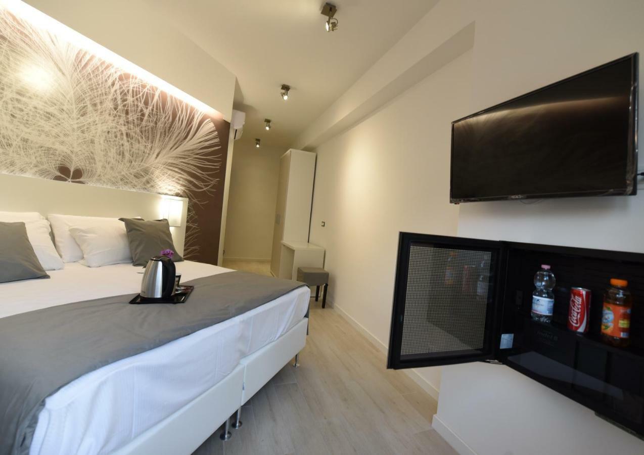 Duca'S House Hotel Roma Exterior foto